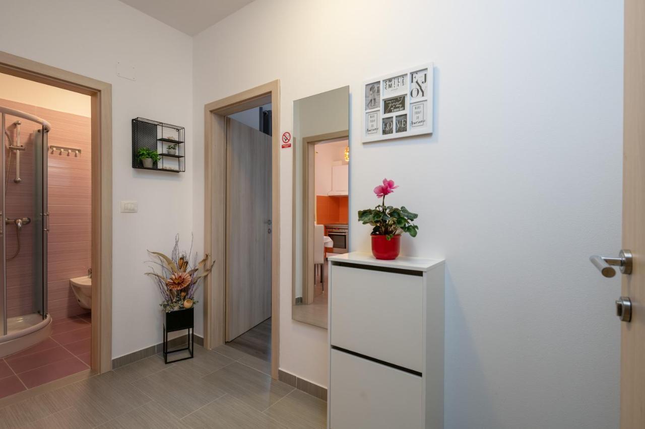 Apartments Greta & Ivona Pula Exterior foto